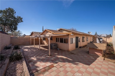 3116 E Avenue Q-14, Palmdale, CA 93550 - photo 7