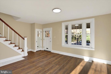 401 S 5th Ave, Reading, PA 19611 - photo 5