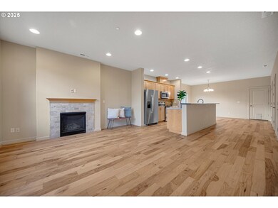 29034 SW Costa Cir W, Wilsonville, OR 97070 - photo 4