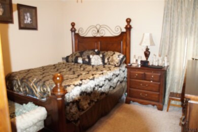 1406 Lawn Ave, Schenectady, NY 12306 - photo 7