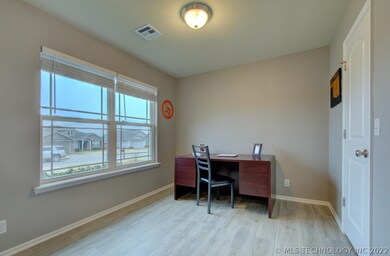 25555 E 87th Place S, Broken Arrow, OK 74014 - photo 6