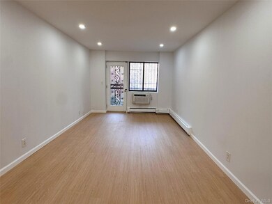 140-40 34th Ave unit 2A, Flushing, NY 11354 - photo 4