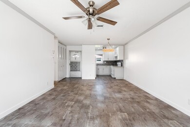 2739 Dudley Dr W unit D, West Palm Beach, FL 33415 - photo 4