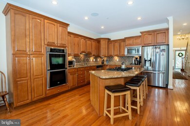 10 Lydford Ct, Baltimore, MD 21209 - photo 3