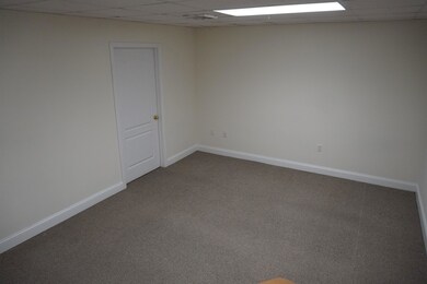 21 E Pearl St unit 3, Nashua, NH 03060 - photo 5