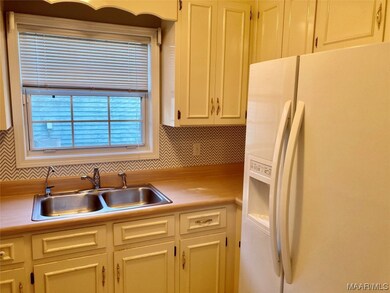 104 Rochelle Ct, Dothan, AL 36305 - photo 7