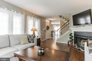 12844 Mill Brook Ct, Woodbridge, VA 22192 - photo 6