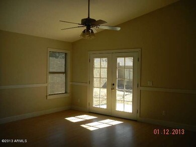 Family Room 1a