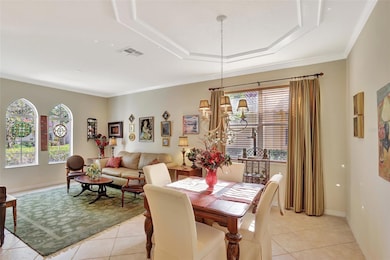 Formal Dining