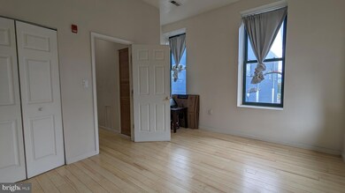 2362 N Front St unit 2, Philadelphia, PA 19133 - photo 6