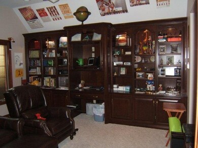 8130 E 96th Ct, Crown Point, IN 46307 - photo 4