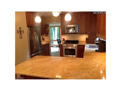 246 Taylor Rd, Barberton, OH 44203 - photo 3