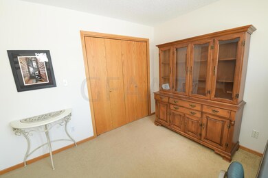 18 Vail Cir, Grand Forks, ND 58201 - photo 3