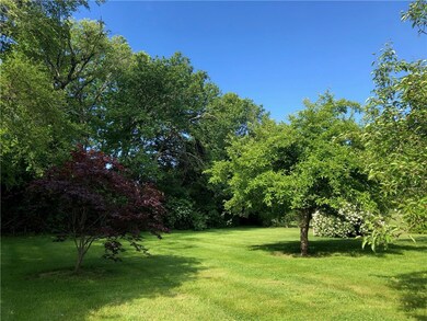 149 Mitchells Ln, Middletown, RI 02842 - photo 6