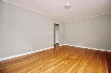 639 E Jeffrey Place, Columbus, OH 43214 - photo 7