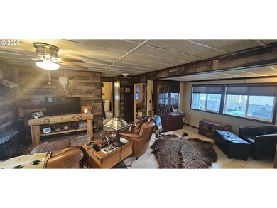 97883 Court St unit 59, Brookings, OR 97415 - photo 7