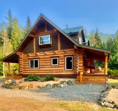 Not pictured, wrap around driveway.