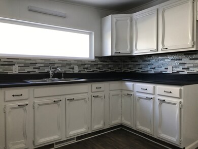 107 E Washington St, Princeton, IL 61356 - photo 7