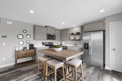 Lots of cabinets plus a full pantry gives you ample storage.