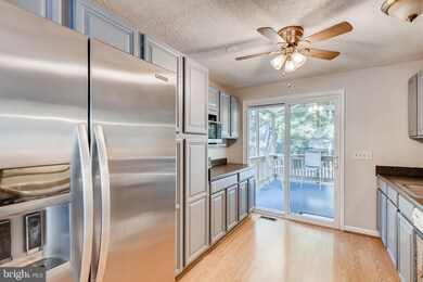 1502 Hickory Wood Dr, Annapolis, MD 21409 - photo 6