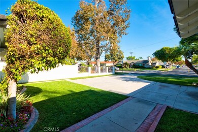 11321 Martha Ann Dr, Los Alamitos, CA 90720 - photo 4