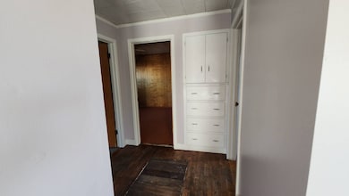 705 W Waverly St, Norton, KS 67654 - photo 5