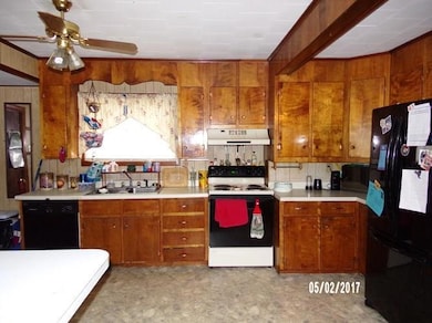 46 1st St, Derby, ME 04463 - photo 2