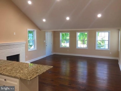 1213 Riverside Dr, Stoney Beach, MD 21226 - photo 2