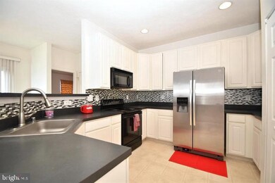 107 Rangeford Dr, Owings Mills, MD 21117 - photo 5