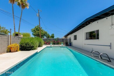 3702 E Laurel Ln, Phoenix, AZ 85028 - photo 7