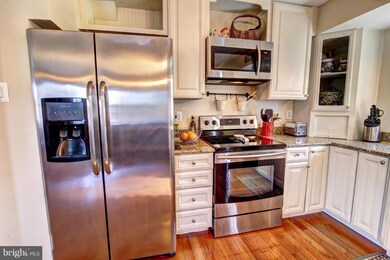 20688 Gleedsville Rd, Leesburg, VA 20175 - photo 4