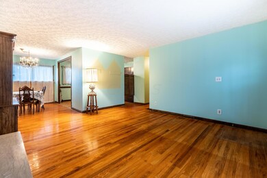 1469 Shanley Dr, Columbus, OH 43224 - photo 6