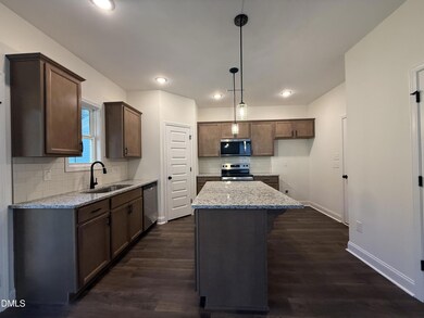 354 Bluejay St, Clayton, NC 27527 - photo 2