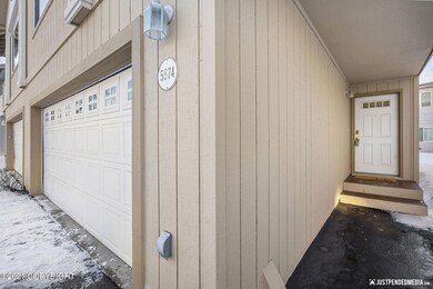 5547 Sapphire Loop - Outdoor Front Entry