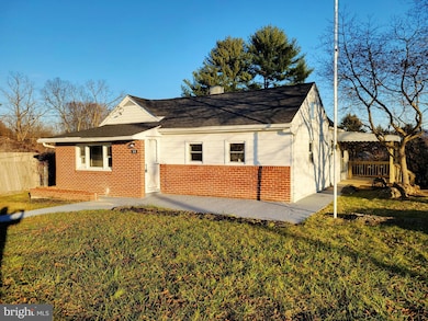 315 Emmert Rd, Hagerstown, MD 21740 - photo 2