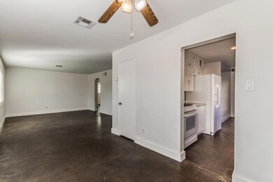 Living & Dining Rooms View C
