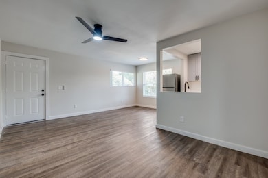 5909 Gaston Ave unit 201, Dallas, TX 75214 - photo 2