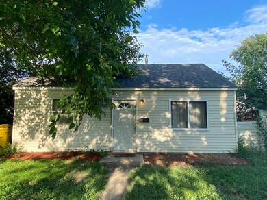 227 N Jay St, Griffith, IN 46319 - photo 2