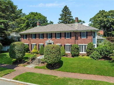 140 Freeman Pkwy, Providence, RI 02906 - photo 2