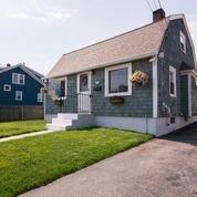 71 Unity Ave, East Providence, RI 02914 - photo 2