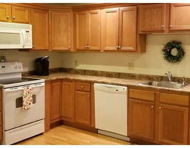 7 Crescent Way unit 104, Sturbridge, MA 01518 - photo 5