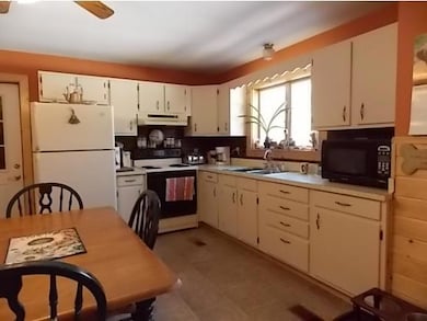 373 Cedar St, Lunenburg, VT 05906 - photo 4