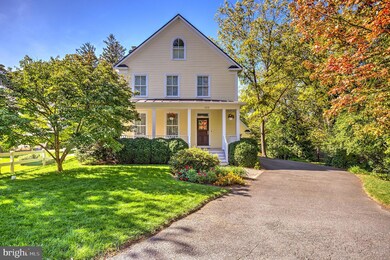 105 N 28th St, Purcellville, VA 20132 - photo 2