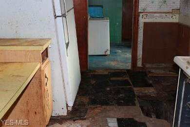 10808 Lagrange Rd, Elyria, OH 44035 - photo 5