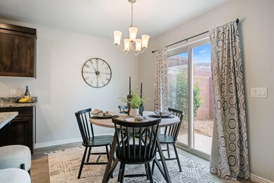 7.Dining Area