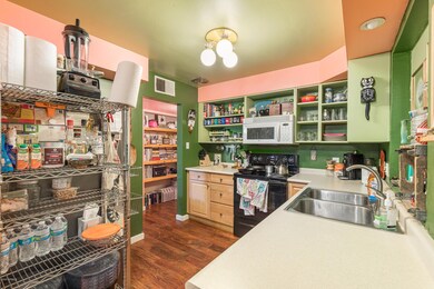513 W 18th (7 of 27)