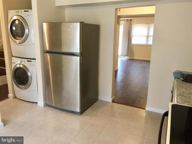 19550 Fisher Ave, Poolesville, MD 20837 - photo 4