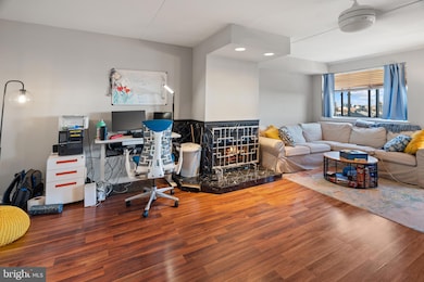 200 10 Lombard St unit 713, Philadelphia, PA 19147 - photo 5