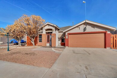 732 Desert Silver Dr, Horizon City, TX 79928 - photo 2