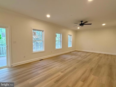 17490 Lighthouse Commons Dr, Piney Point, MD 20674 - photo 5